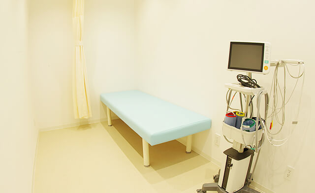 心電図検査・血圧脈波検査装置